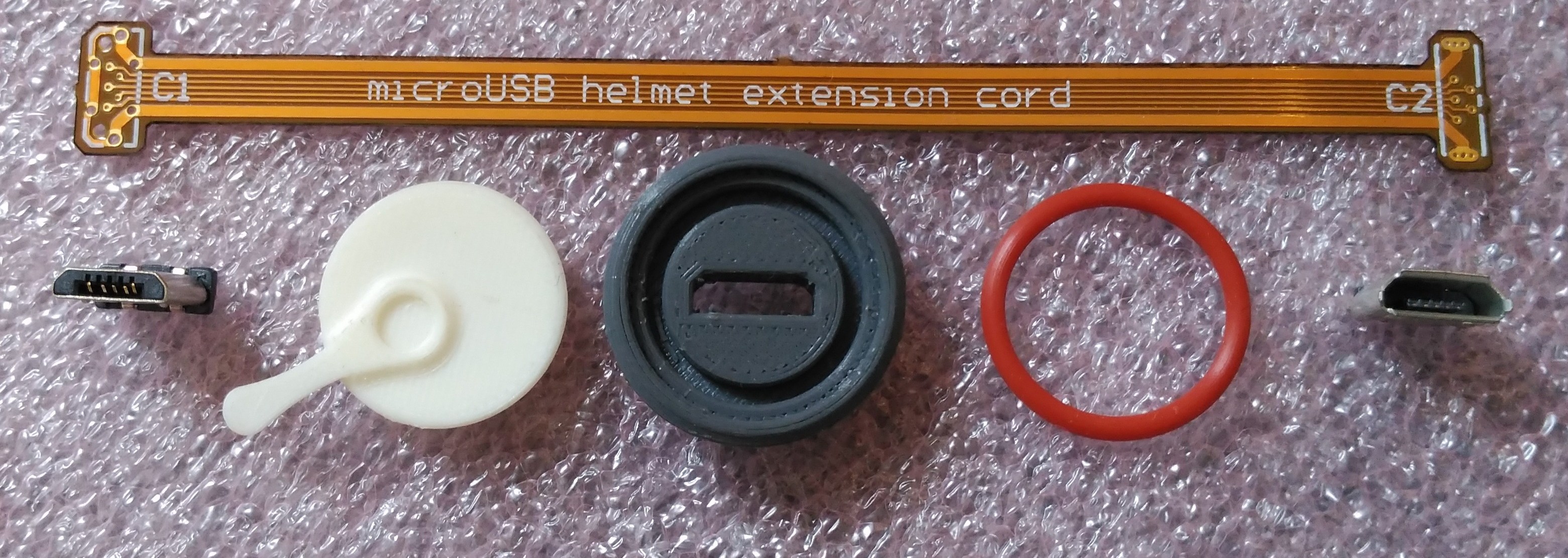 Toma micro-USB en el tapón de interface bluetooth del casco. Img_20190129_163041